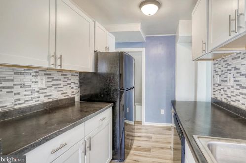 6014 Kings Hwy, Alexandria VA  22303-2232 exterior