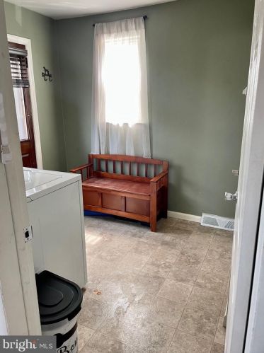 24 Edwin Ave, Trenton NJ 08610-4419 exterior