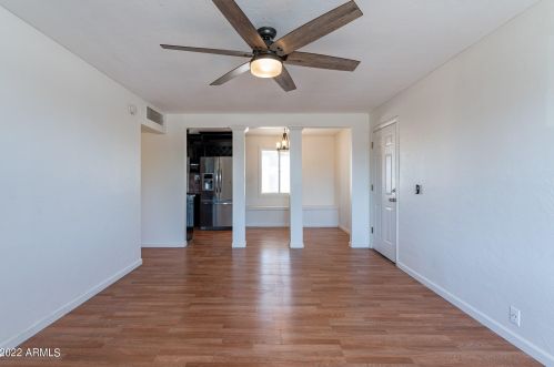 844 El Caminito Dr, Phoenix AZ  85020-3459 exterior