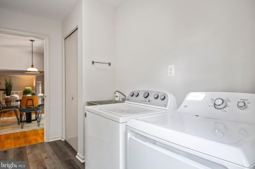 11814 Coldstream Dr, Rockville MD 20854-3620 exterior