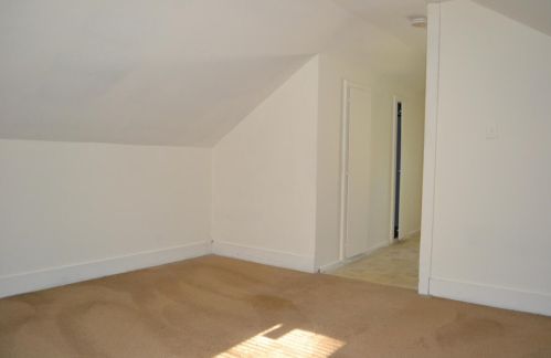 525 Elizabeth St, Kalamazoo MI 49007-2476 exterior