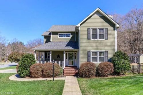 5808 High Vw Rd, Greensboro NC  27410-8361 exterior