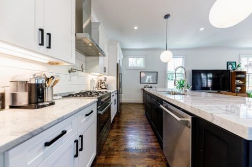 62 Montgomery St, Atlanta GA  30307-2844 exterior