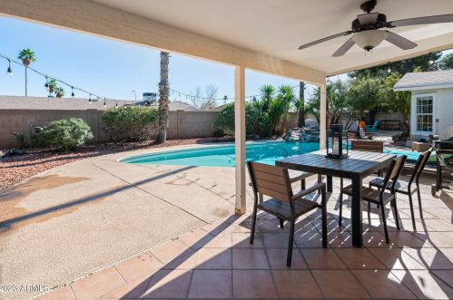 4352 Cherokee St, Phoenix AZ  85044-3206 exterior