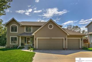 17631 Monroe St, Omaha, NE 68135-3042