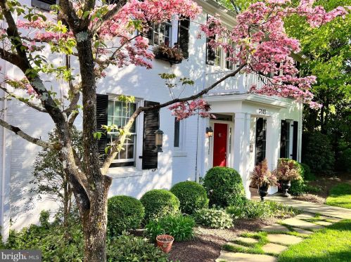 3045 Chain Bridge Rd, Washington, DC 20016-3409