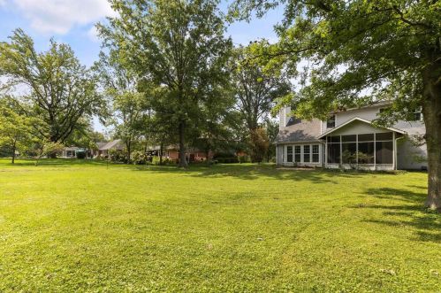 9937 Gerald Dr, Saint Louis MO 63128-1711 exterior