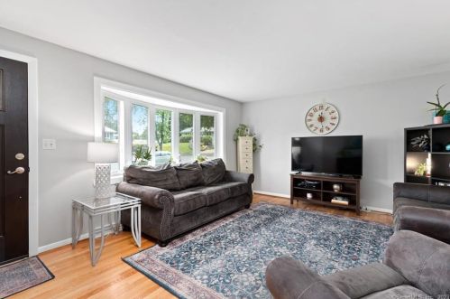 159 Cornflower Dr, Milford CT 06460-6974 exterior