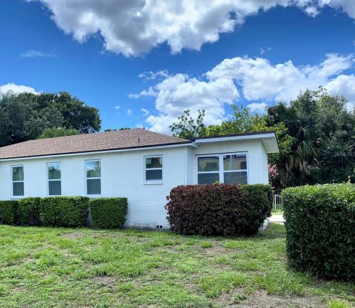 930 Goldwyn Ave, Orlando FL  32805-4304 exterior