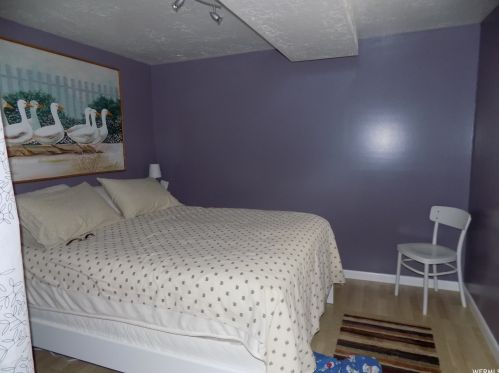 9139 Cripple Crk Cir, Taylorsville UT exterior