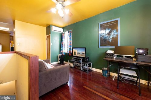 1630 9 St, Philadelphia PA 19122-0028 exterior