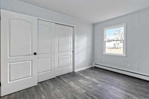 46 Cooper Ave, Wallingford CT  06492-3956 exterior