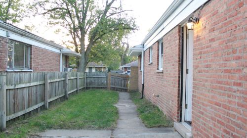 14617 Kenwood, Dolton IL 60419-2423 exterior