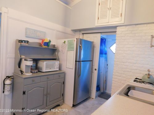 104 Amberjack Way, Lavallette NJ  08735-1203 exterior