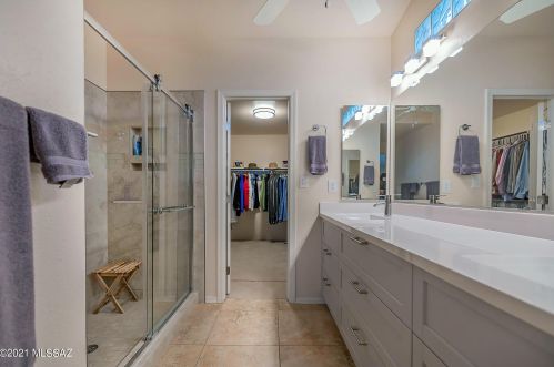 65872 Rocky Path Dr, Tucson AZ 85739-1624 exterior