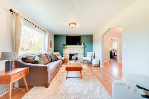 210 Johnston Rd, Pittsburgh PA  15241-2555 exterior