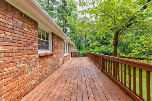 1877 Mercedes Ct, Atlanta GA 30345-3939 exterior