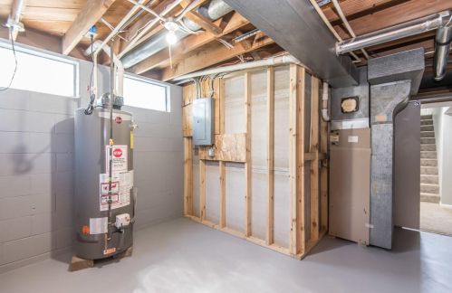 5340 87th St, Milwaukee WI  53225-3512 exterior