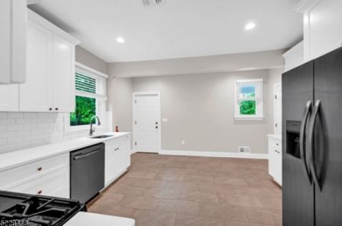 107 Lincoln St, Montclair NJ 07042-4432 exterior