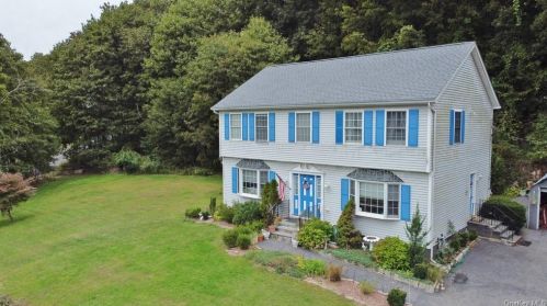 344 Haviland Dr, Patterson, NY 12563-1542