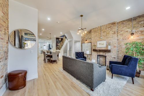 2255 Monroe St, Chicago IL  60612-2936 exterior