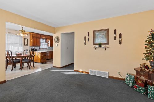 1019 109, Milwaukee WI 53214-2308 exterior