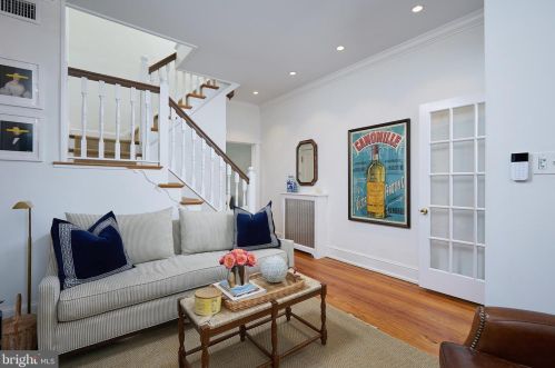 127 Duddington Pl, Washington DC 20003-2610 exterior