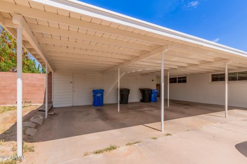 6107 12 Pl, Phoenix AZ 85014-6707 exterior