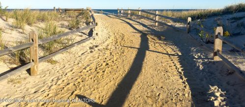 114 Westmont Ave, Lavallette NJ 08735-2042 exterior