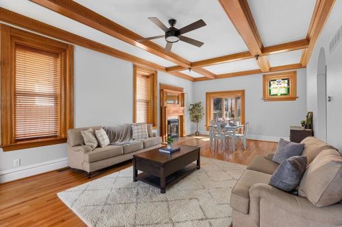 3826 Arsenal St, Saint Louis MO 63116-4803 exterior