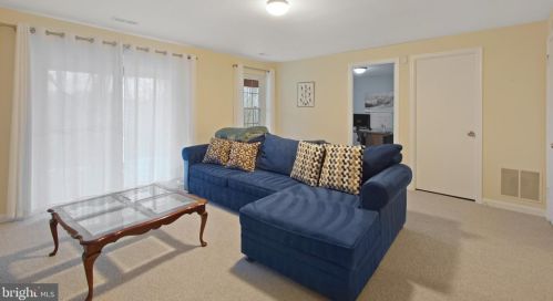 1653 Hugo Cir, Silver Spring MD  20906-5922 exterior