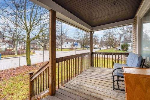 1203 Stockbridge Ave, Kalamazoo MI  49001-3901 exterior