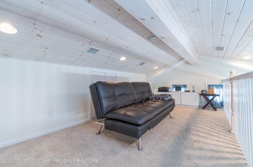 119 Chadwick Way, Lavallette NJ 08735-1708 exterior