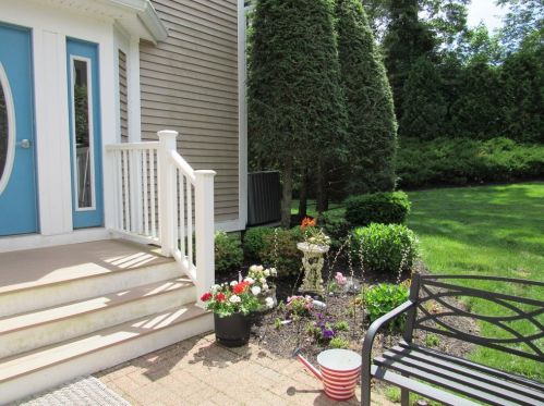 10 Pointe Rok Dr, Worcester, MA 01604-1461