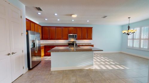 9849 Carrotwood Cir, Fort Pierce FL 34987-2478 exterior