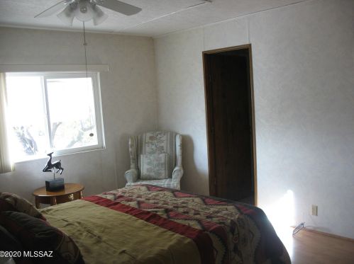 5356 Diamond K St, Tucson AZ 85713-4468 exterior