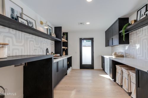 4232 31st St, Phoenix AZ  85016-5819 exterior