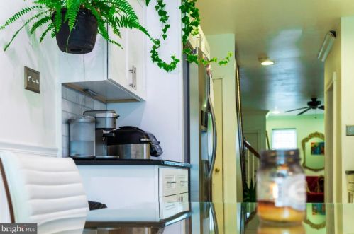 2308 Cumberland St, Philadelphia PA 19132-4119 exterior