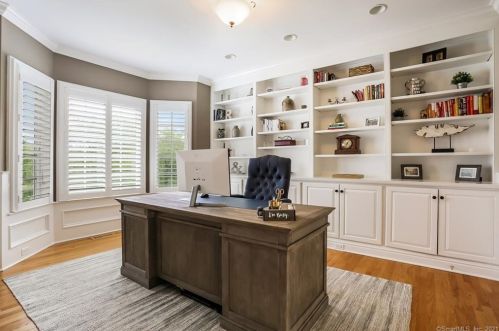 279 North St, Ridgefield CT  06877-2512 exterior