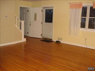 21 Glenwood Ave, Demarest NJ  07627-2603 exterior