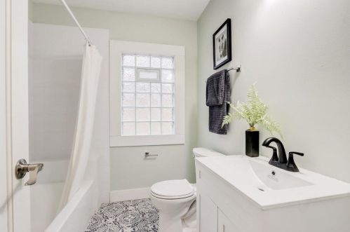 2339 60th St, Milwaukee WI  53219-2129 exterior