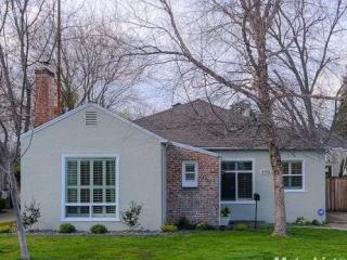 468 Pala Way, Sacramento CA  95819-2922 exterior