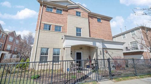 4662 Lamon Ave, Chicago IL 45740-2033 exterior