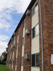 107 Healey St, Champaign IL  61820-5378 exterior