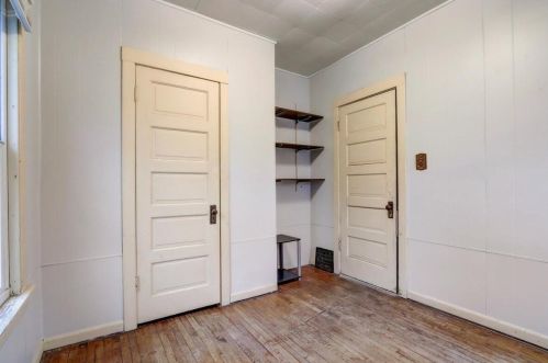 1109 73 St, Milwaukee WI 53214-3129 exterior