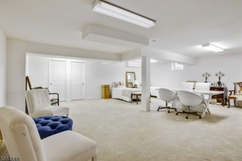 31 Davenport Pl, Morristown NJ 07960-6573 exterior