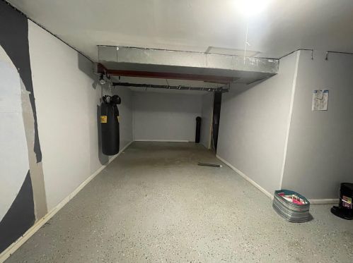 6558 Bourbon St, Milwaukee WI 53224-5115 exterior