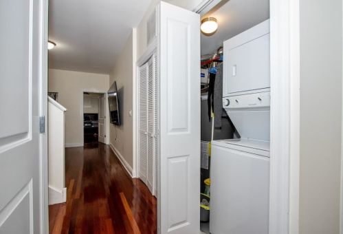 7247 Claremont Ave, Chicago IL  60636-3625 exterior