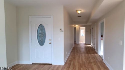 172 Central Ave, Metuchen NJ  08840-1245 exterior