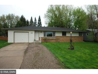 1615 County Road B, Saint Paul MN  55113-4018 exterior